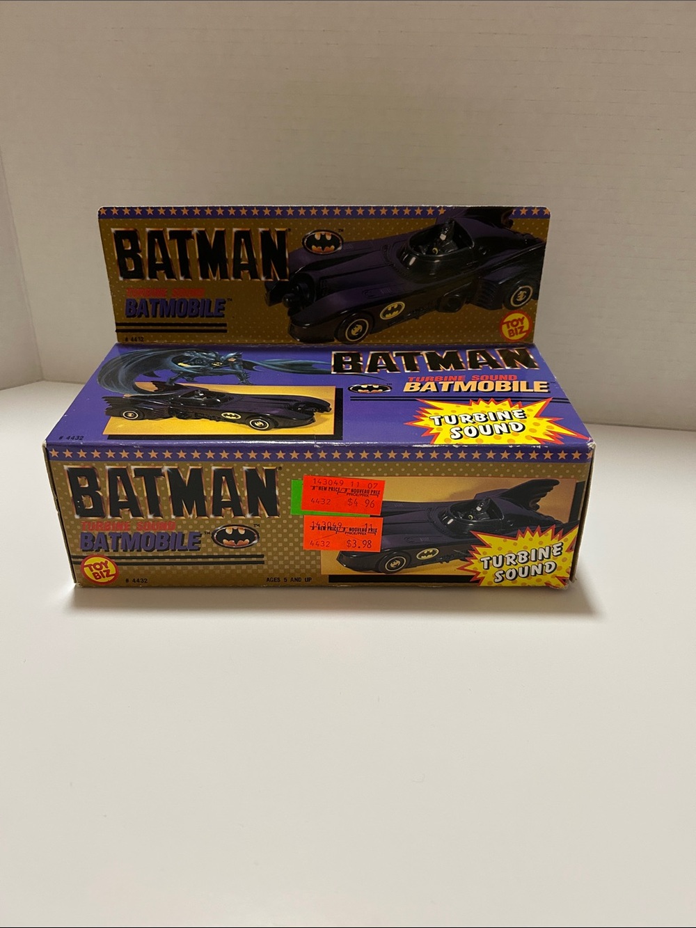 Vintage 1989 Toy Biz Batman Batmobile Toy